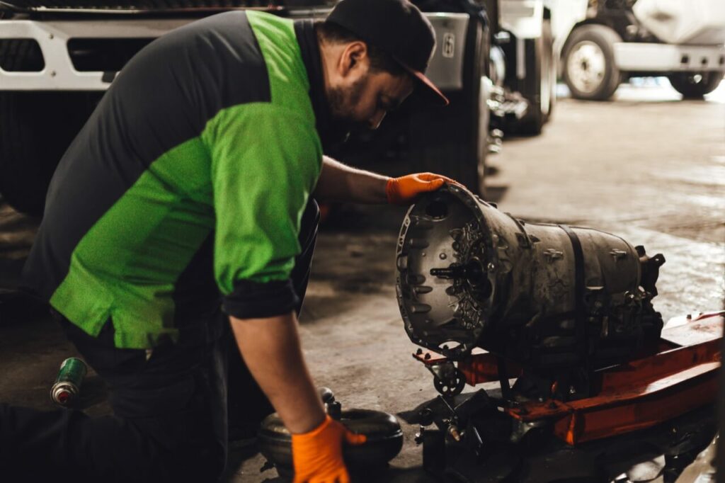 Heavy Duty Truck Transmission Repair Service - Inland Kenworth