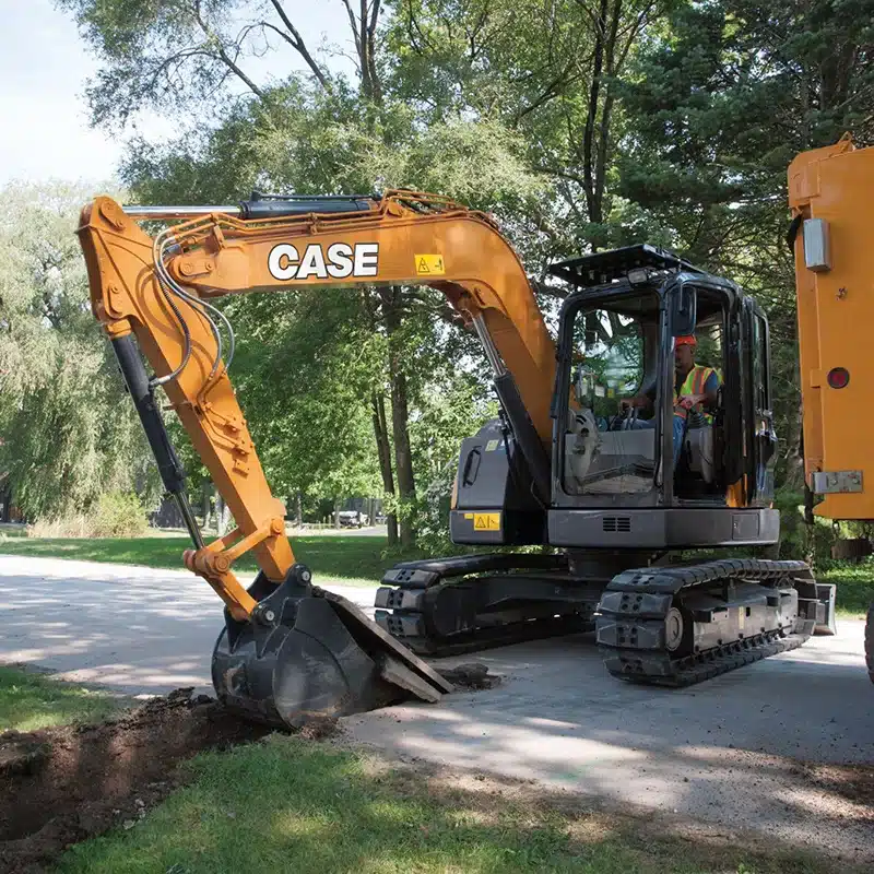 case-midi-excavators-2
